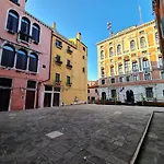Frari Luxury Apartment